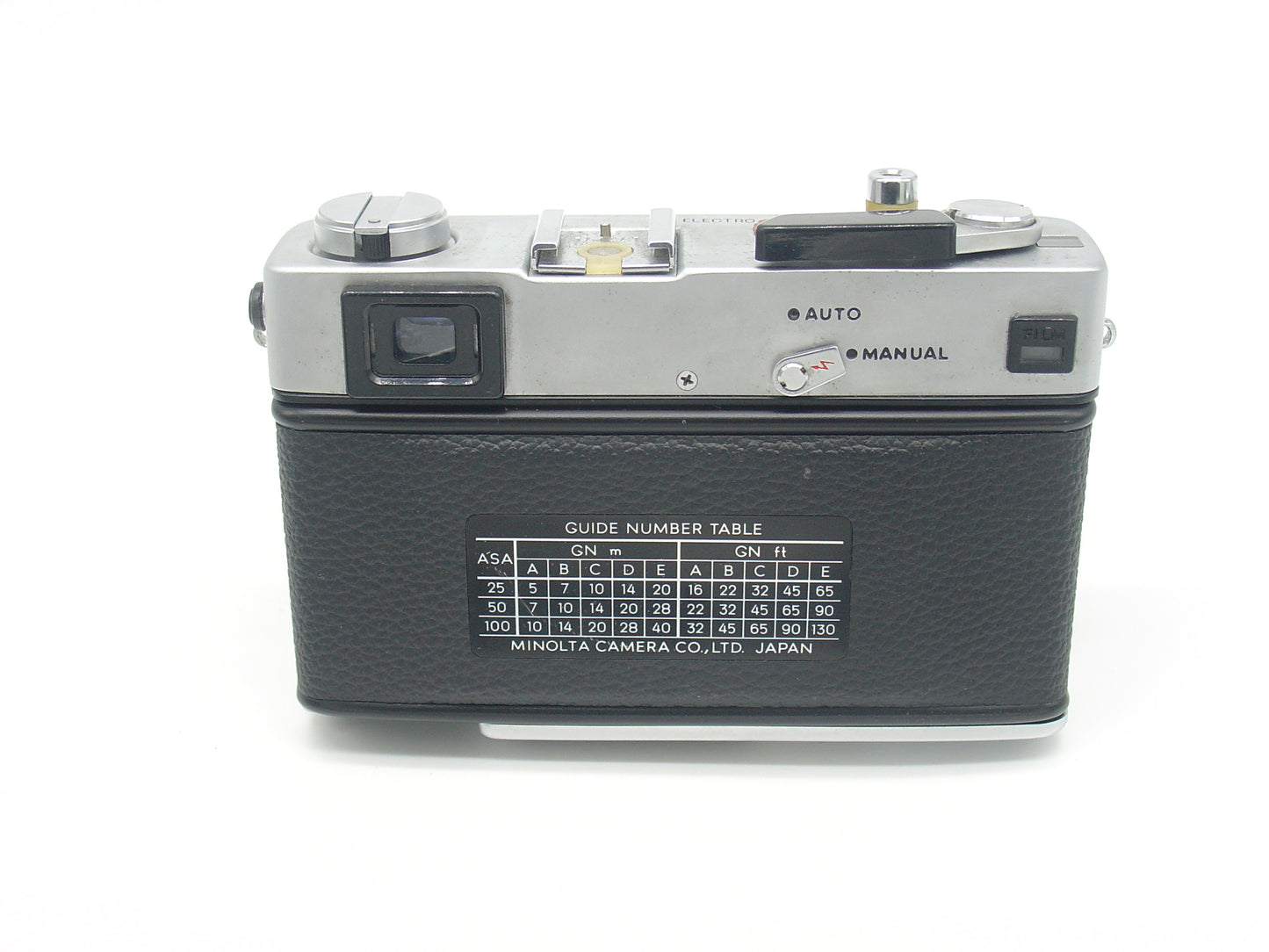 Minolta HiMatic E rangefinder camera