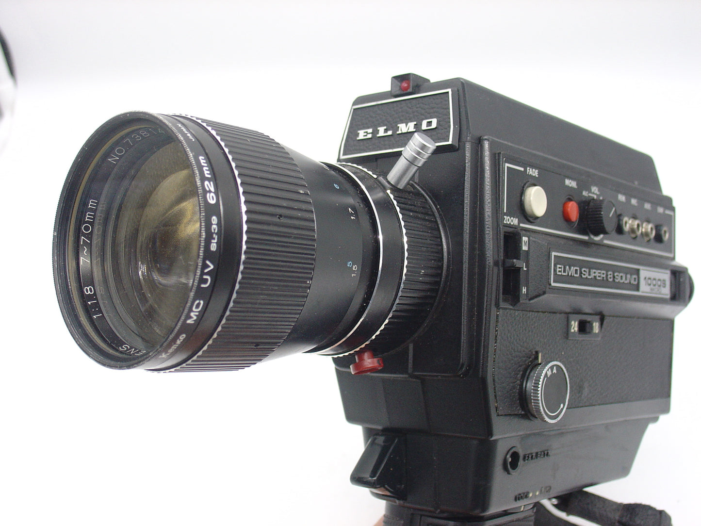 Elmo Super-8 Sound 1000S movie camera. Film Tested.