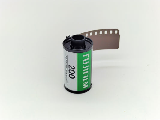Film: 1 roll of 35mm film for camera - Fuji 200 speed / 36 exposure