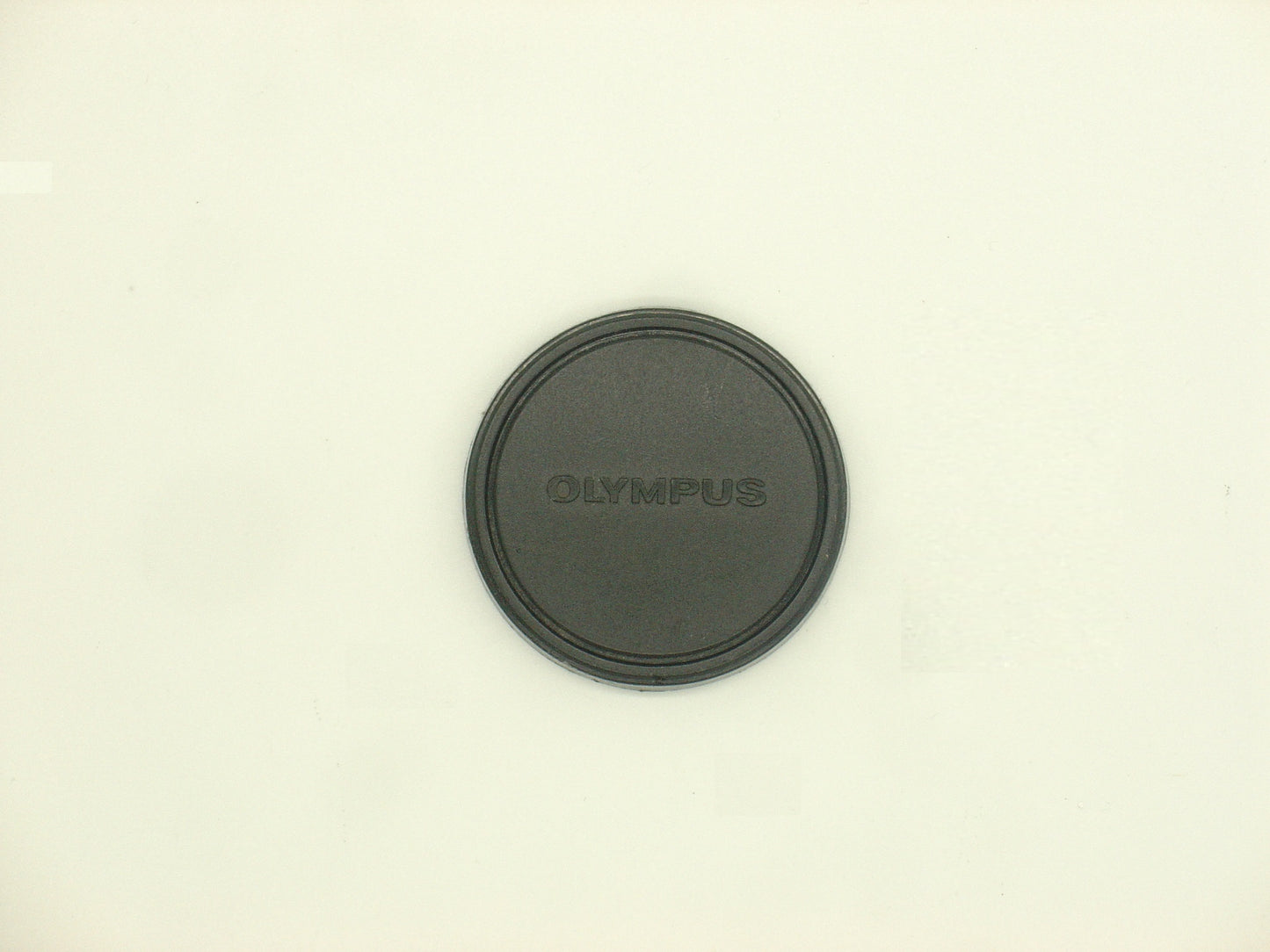 Original Olympus Lens Cap - fits Trip 35, 35 EC, 35 ECR, Pen D / D3, Pen EE