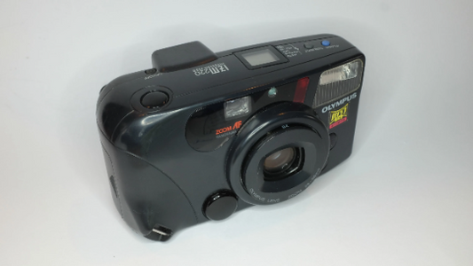 Olympus IZM220 Zoom film camera